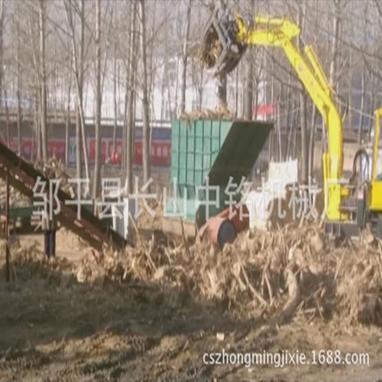 客戶樹墩機使用現場